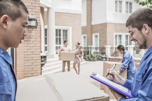 Moving van service for homes and flats in Sydenham